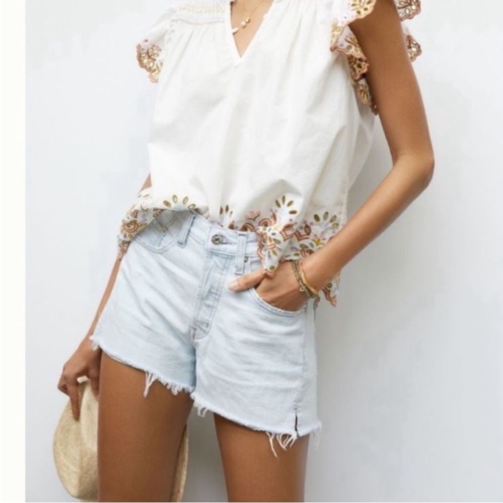 NWT EDWIN‎ Cai Denim Cut Off Jeans Shorts Size 28 in Light Daydream Wash